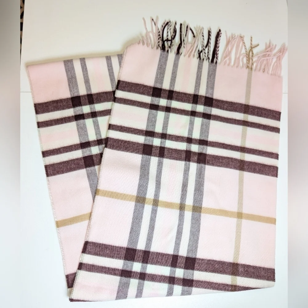 Cashmink By V. FRAAS Scarf in Pink/Burgandy Plaid With Fringe NWOT